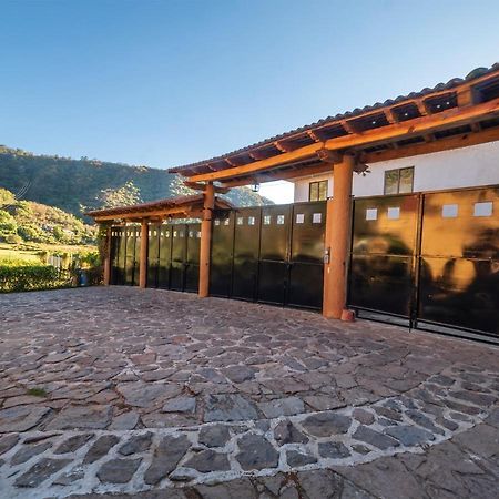 Cabanas Lago Escondido Valle de Bravo Exterior foto